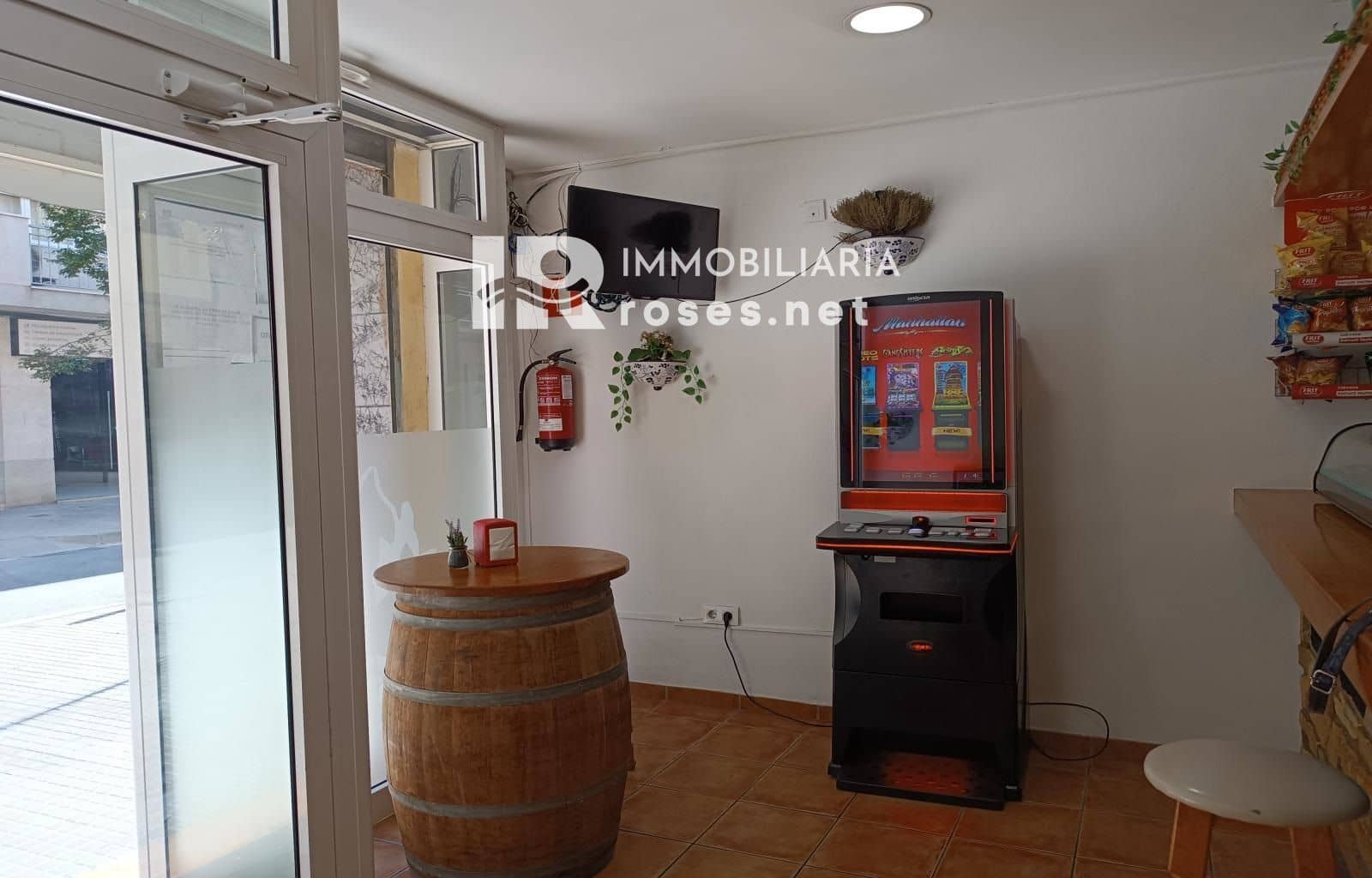 Erhverv til salg i Roses - € 134.000 (Ref: 7808612)