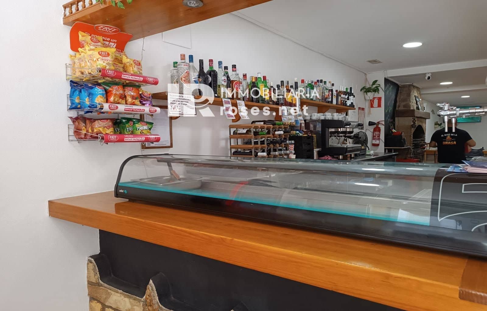 Erhverv til salg i Roses - € 134.000 (Ref: 7808612)