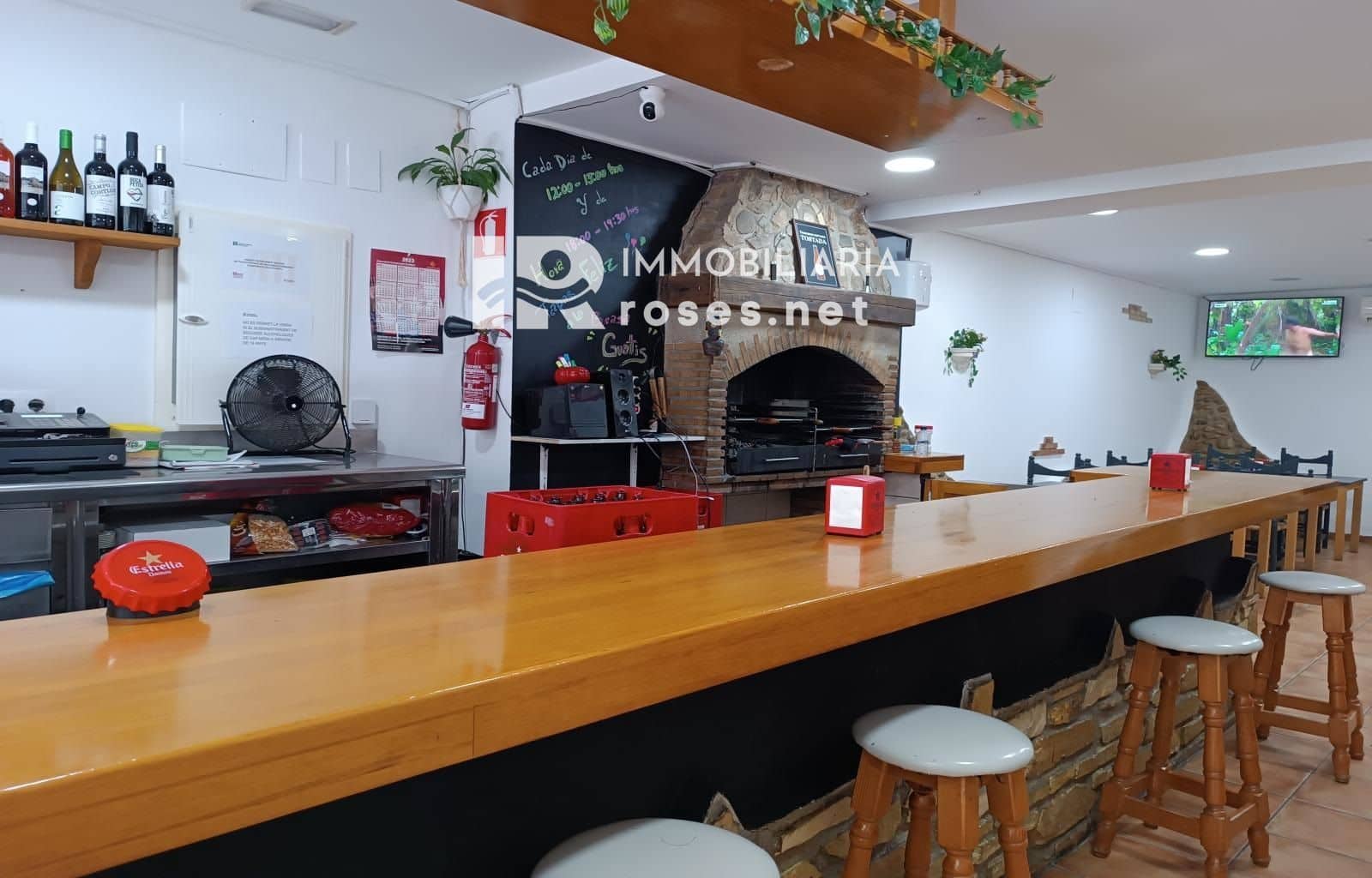 Erhverv til salg i Roses - € 134.000 (Ref: 7808612)