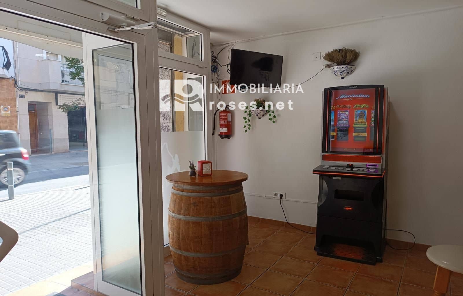 Erhverv til salg i Roses - € 134.000 (Ref: 7808612)