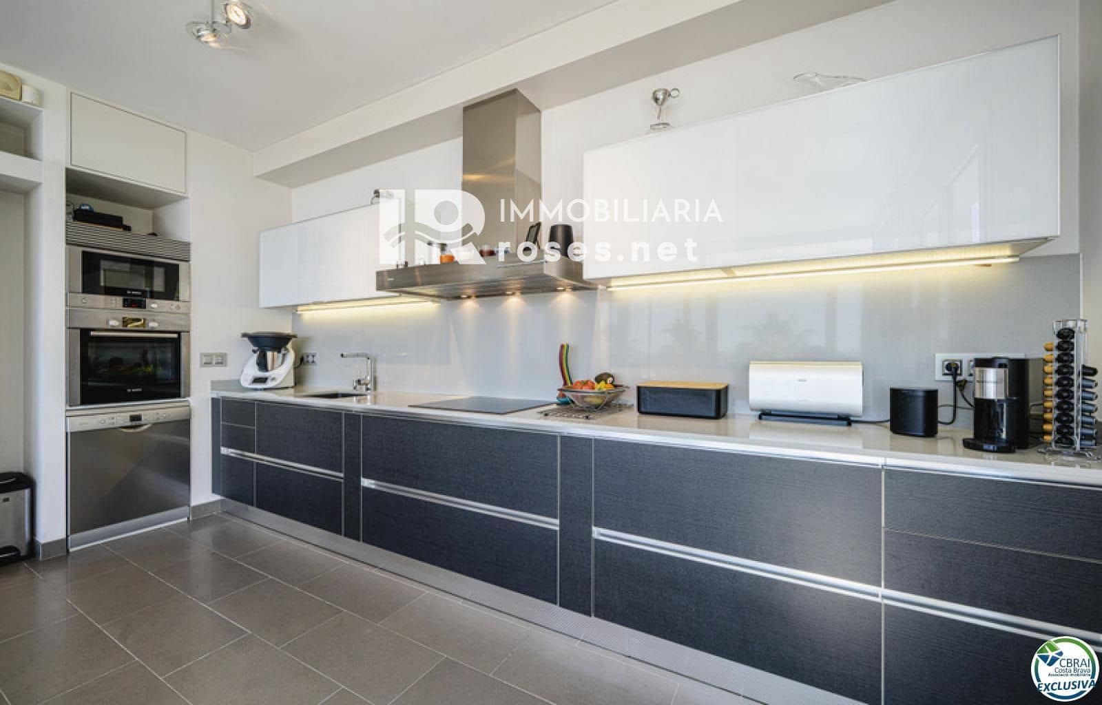 3 soveværelse Villa til salg i Palau-saverdera med swimmingpool garage - € 1.180.000 (Ref: 7837980)