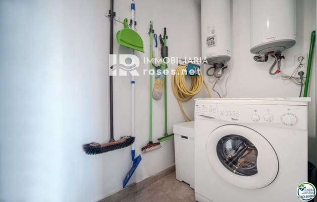 4 slaapkamer Appartement te koop in Roses - € 249.000 (Ref: 7897910)