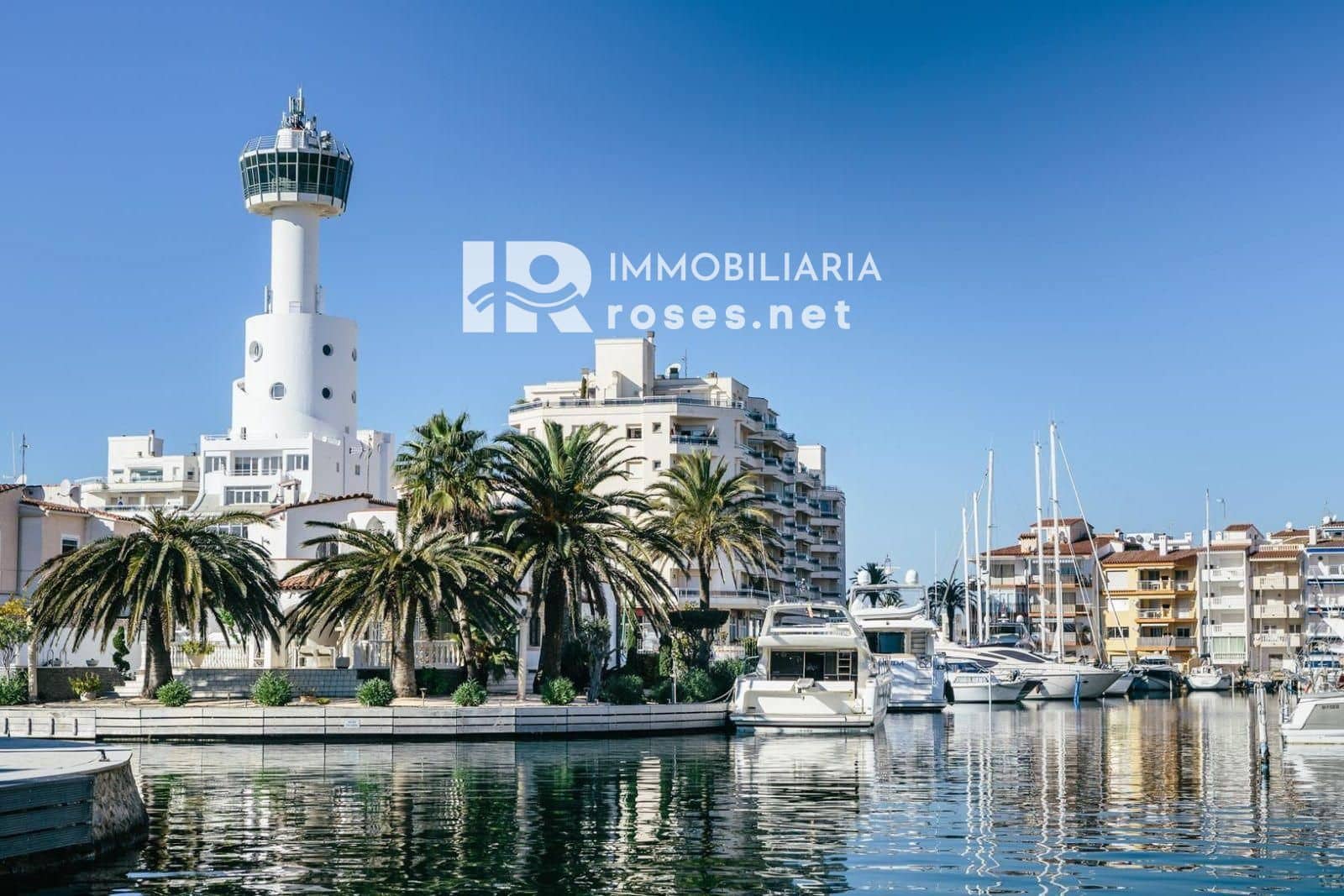 Erhverv til salg i Empuriabrava - € 115.000 (Ref: 7976393)