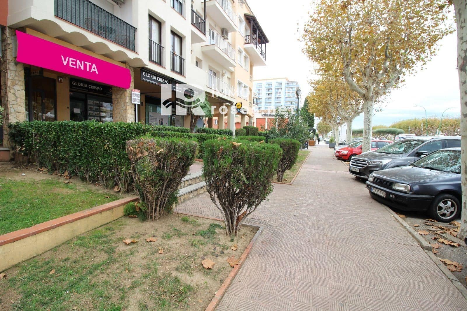 Erhverv til salg i Empuriabrava - € 115.000 (Ref: 7976393)