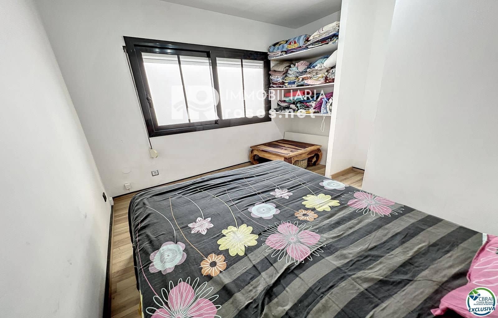 6 slaapkamer Appartement te koop in Roses - € 315.000 (Ref: 7980733)