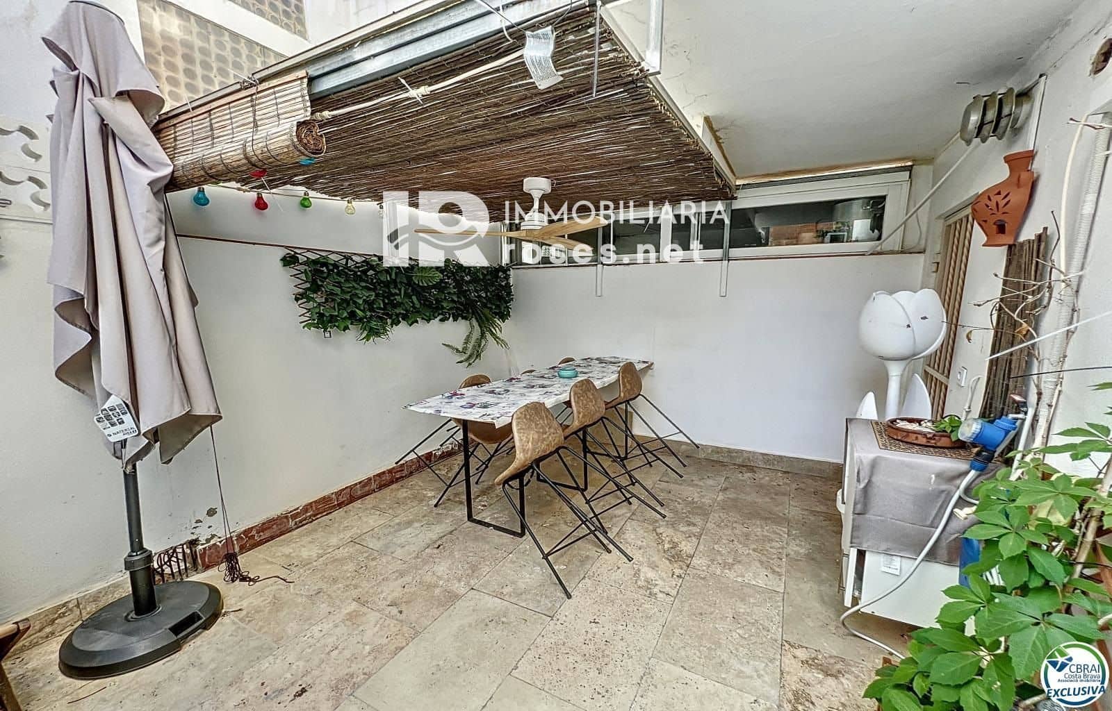 6 slaapkamer Appartement te koop in Roses - € 315.000 (Ref: 7980733)