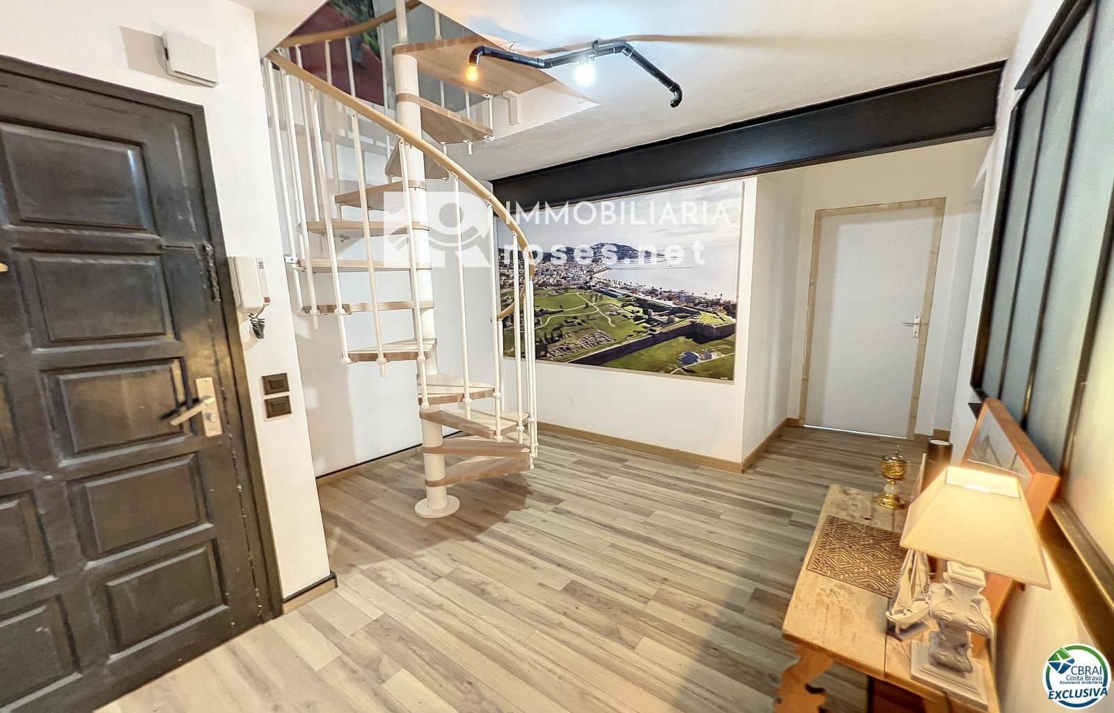 6 slaapkamer Appartement te koop in Roses - € 315.000 (Ref: 7980733)