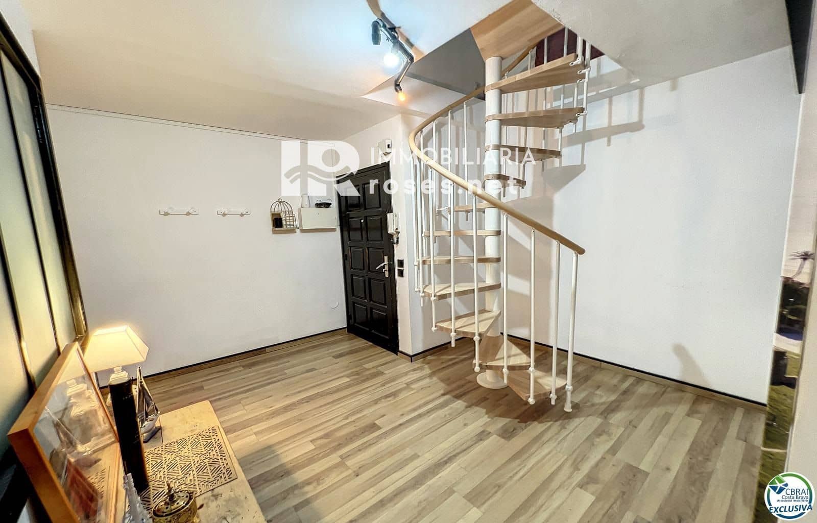 6 slaapkamer Appartement te koop in Roses - € 315.000 (Ref: 7980733)