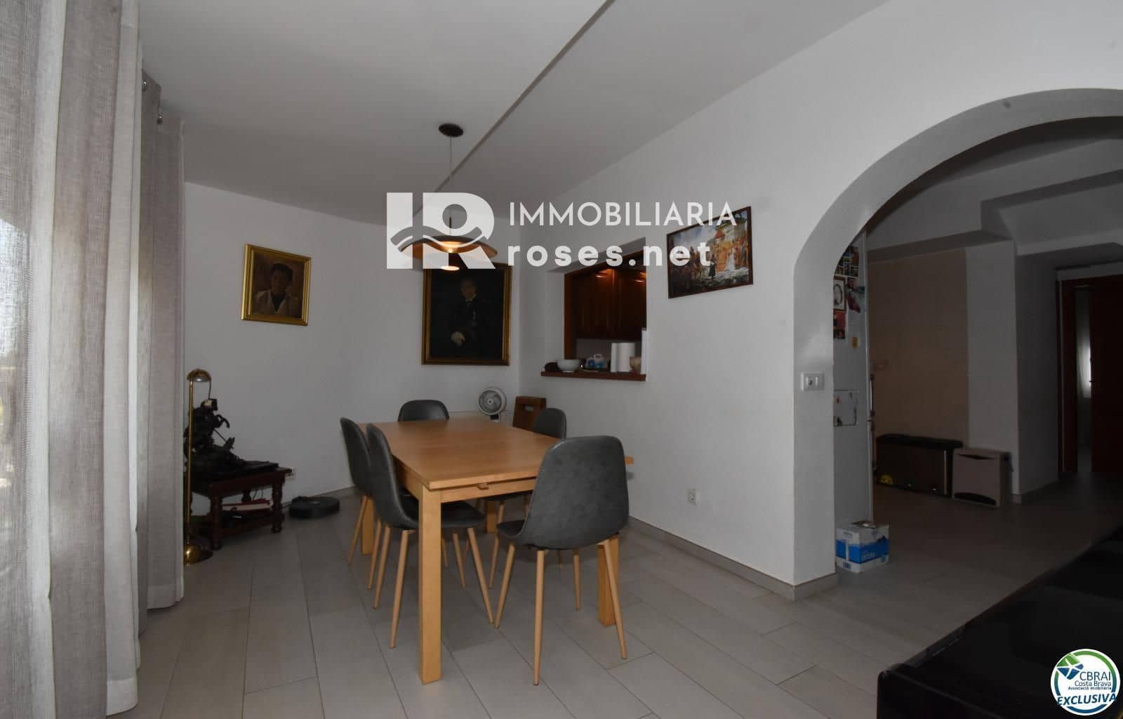 4 bedroom Villa for sale in Empuriabrava with pool garage - € 349,000 (Ref: 8023833)