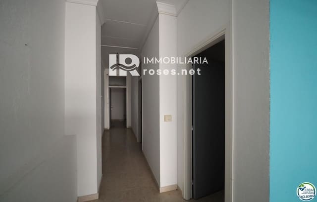 Erhverv til salg i Roses - € 95.000 (Ref: 8110531)