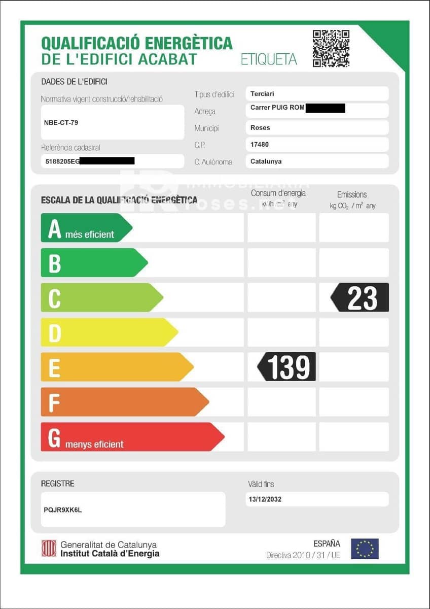 Commercieel te koop in Roses - € 350.000 (Ref: 8121051)
