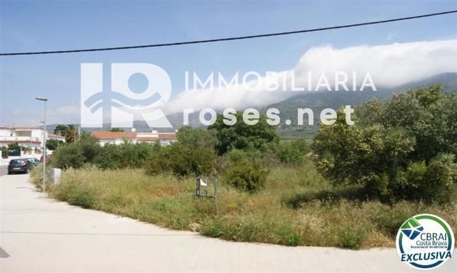 Building Plot for sale in Roses - € 162,000 (Ref: 8190830)