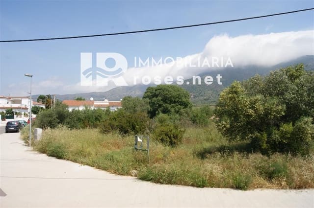 Building Plot for sale in Roses - € 162,000 (Ref: 8190830)