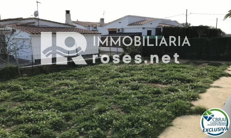 5 slaapkamer Villa te koop in Roses - € 460.000 (Ref: 8198962)