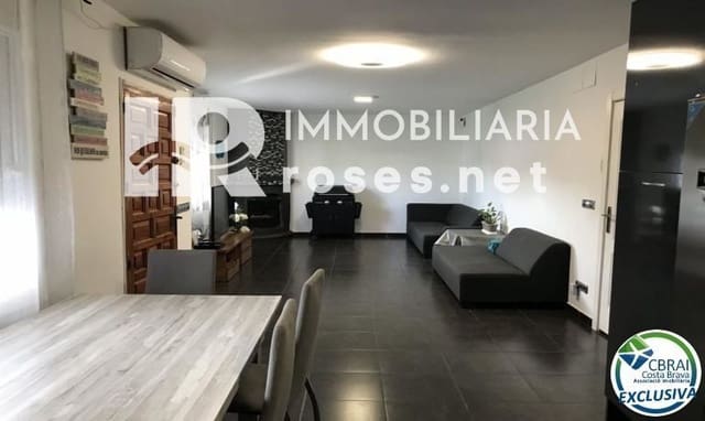 5 slaapkamer Villa te koop in Roses - € 460.000 (Ref: 8198962)