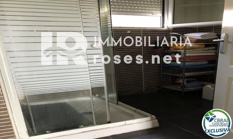 5 slaapkamer Villa te koop in Roses - € 460.000 (Ref: 8198962)