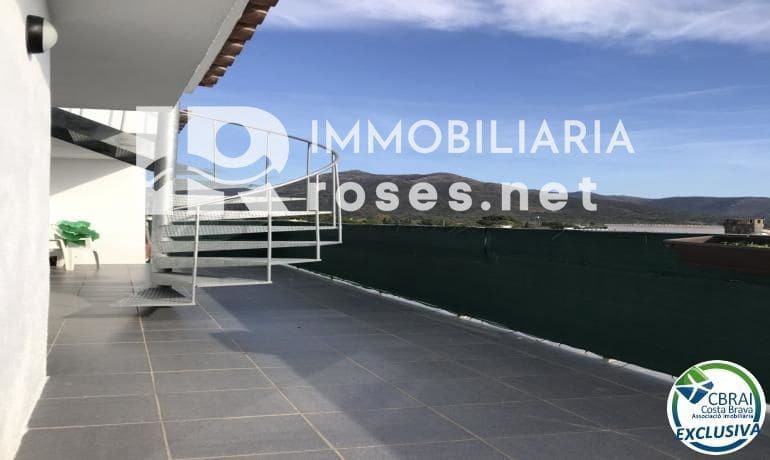 5 slaapkamer Villa te koop in Roses - € 460.000 (Ref: 8198962)