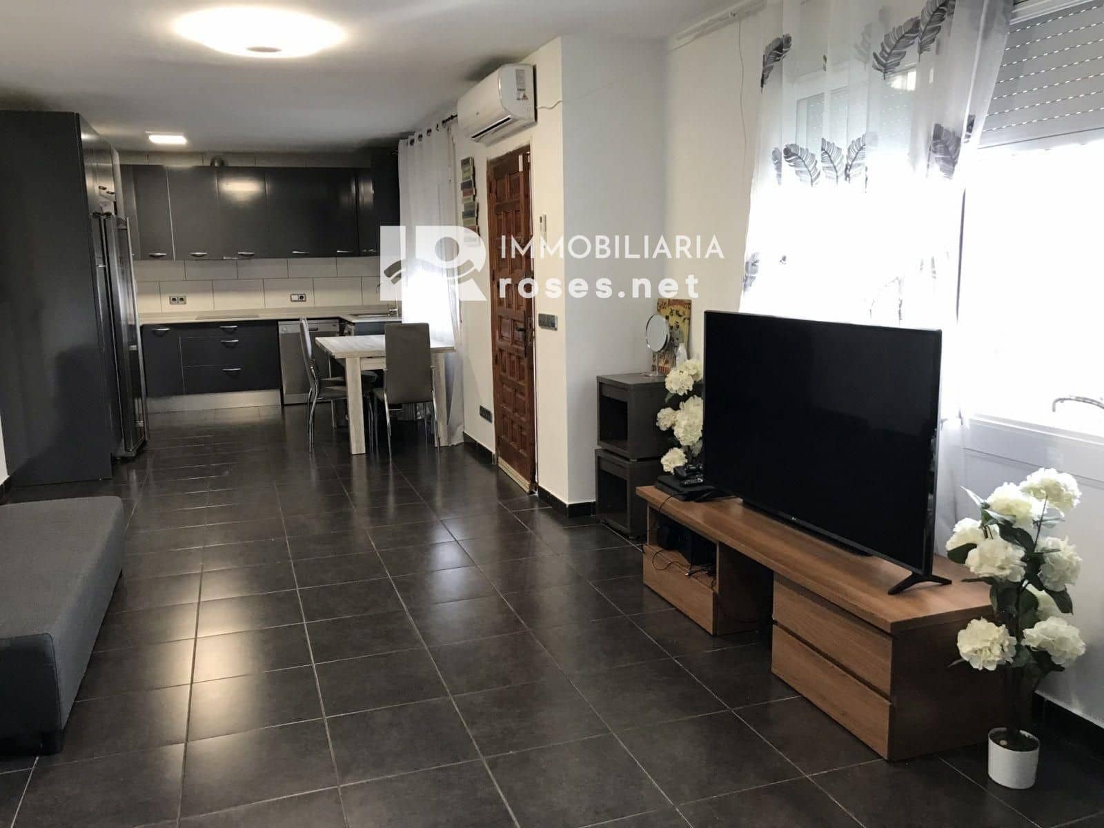 5 slaapkamer Villa te koop in Roses - € 460.000 (Ref: 8198962)