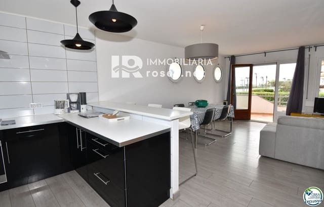 11 sypialnia Willa na sprzedaż w Empuriabrava, Castelló d'Empúries z basenem garażem - 4 860 000 € (Ref: 8226843)