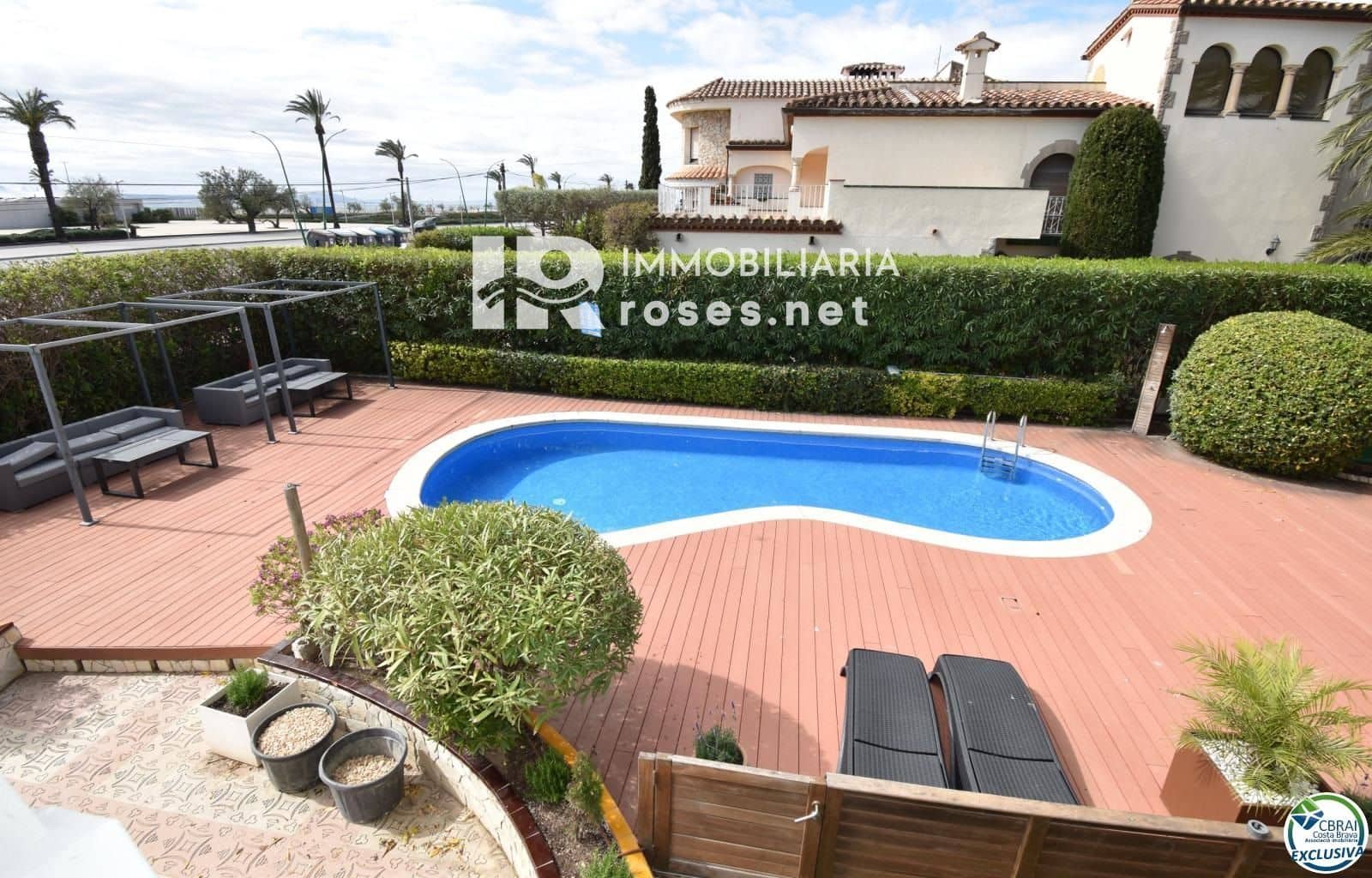 11 slaapkamer Villa te koop in Empuriabrava met zwembad garage - € 4.860.000 (Ref: 8226843)