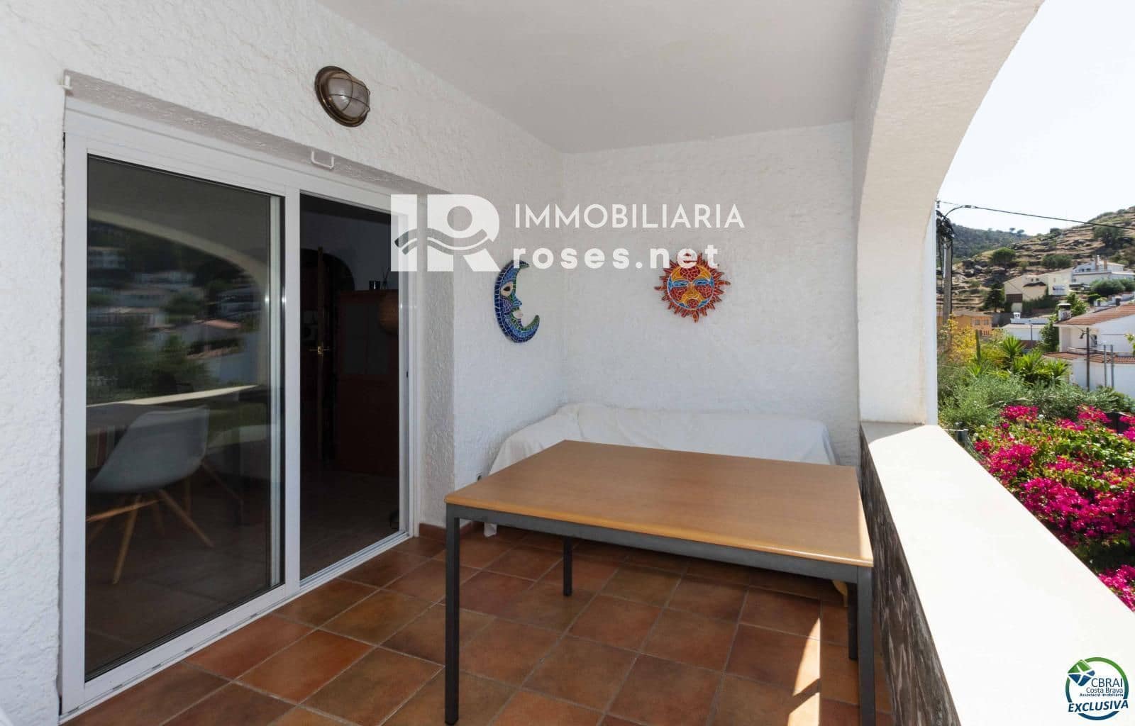 3 bedroom Flat for sale in Roses - € 319,000 (Ref: 8335377)