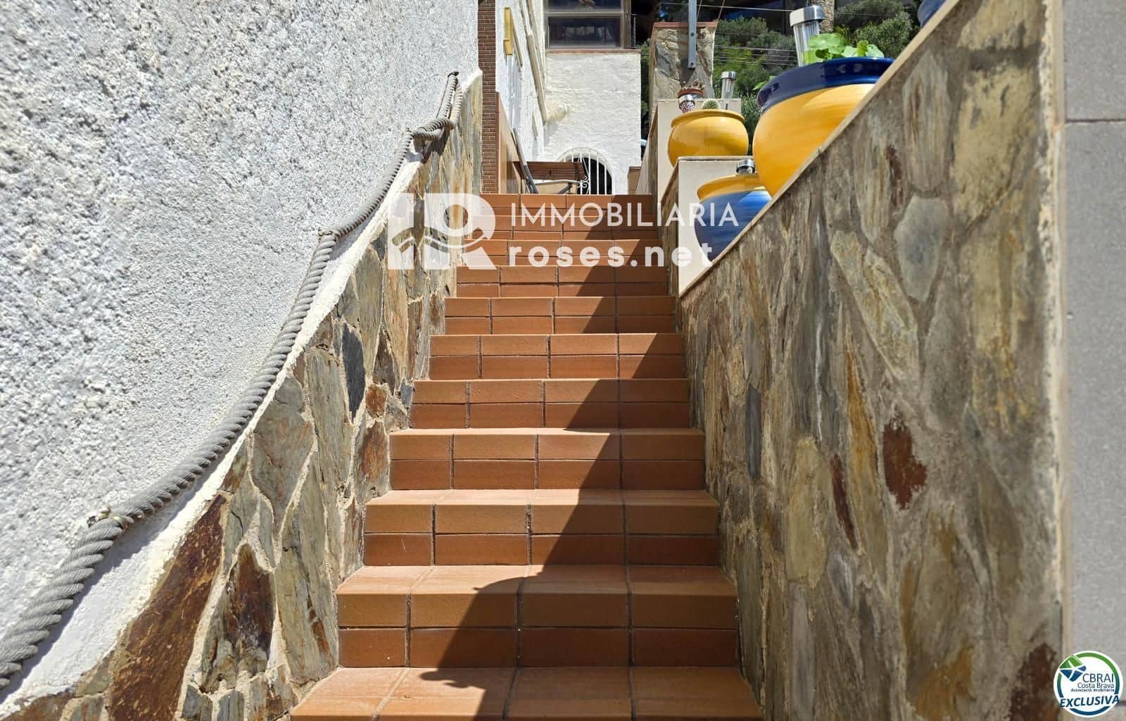 3 bedroom Flat for sale in Roses - € 319,000 (Ref: 8335377)