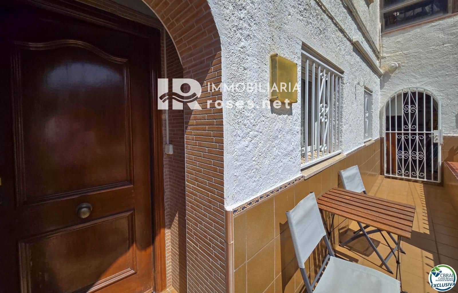 3 bedroom Flat for sale in Roses - € 319,000 (Ref: 8335377)