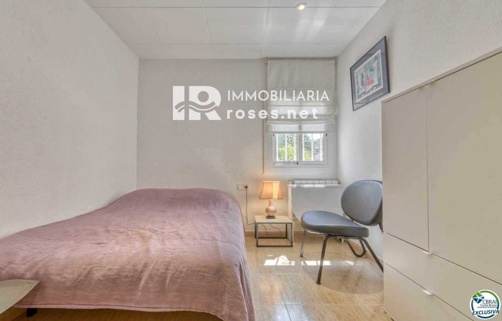 3 bedroom Flat for sale in Roses - € 319,000 (Ref: 8335377)