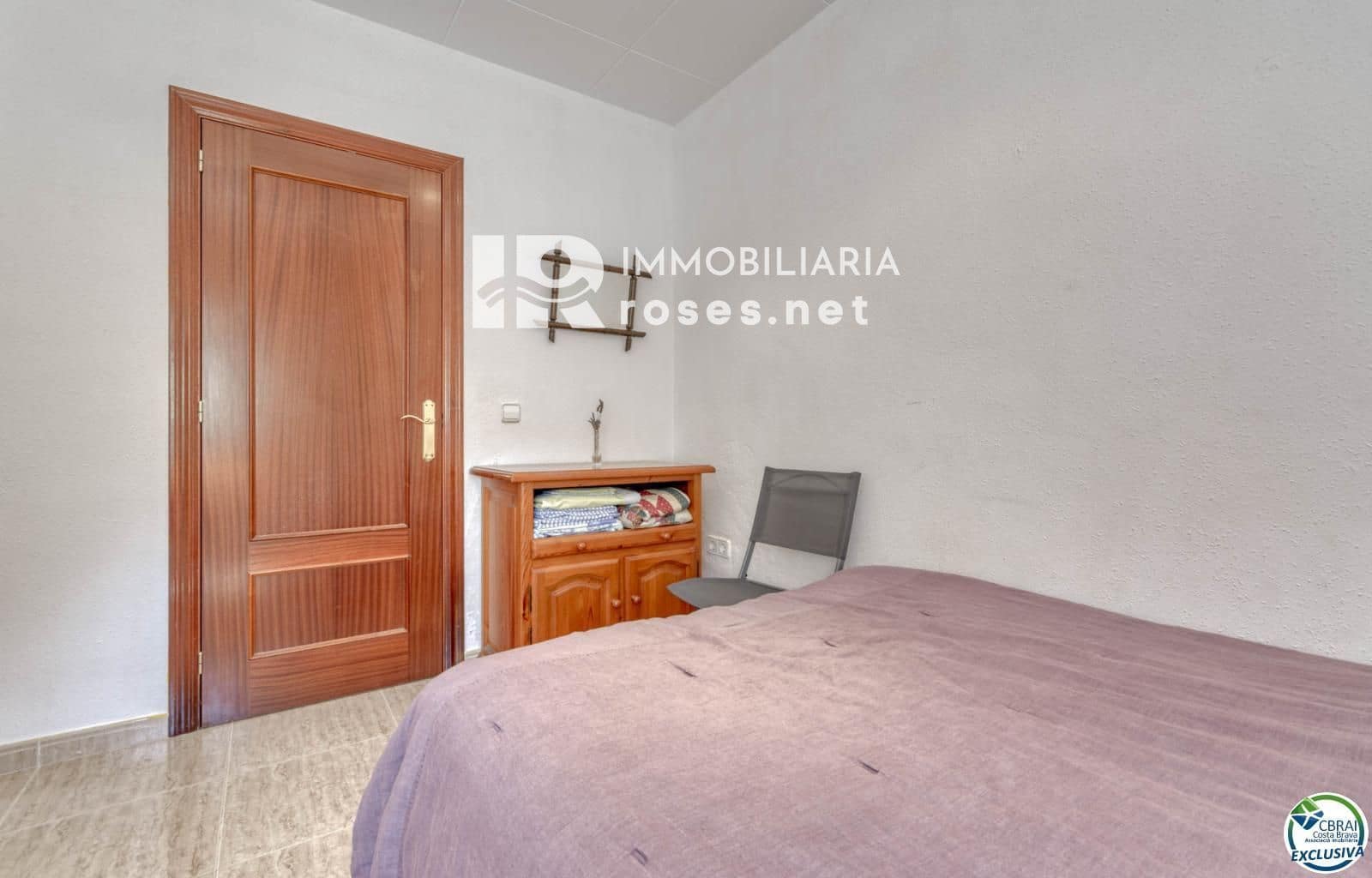 3 bedroom Flat for sale in Roses - € 319,000 (Ref: 8335377)