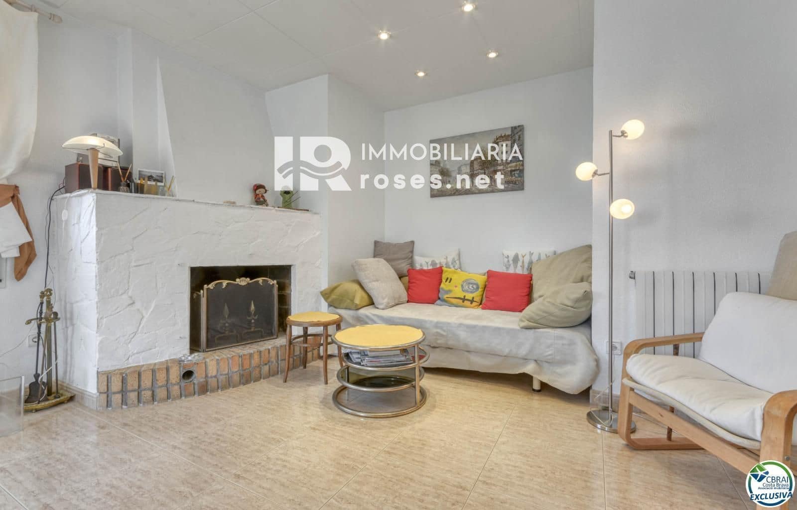 3 bedroom Flat for sale in Roses - € 319,000 (Ref: 8335377)