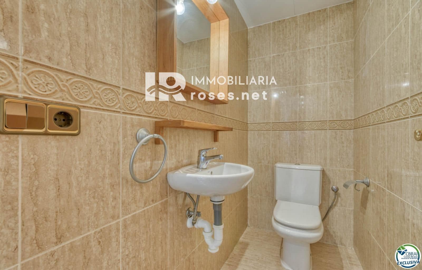 3 bedroom Flat for sale in Roses - € 319,000 (Ref: 8335377)