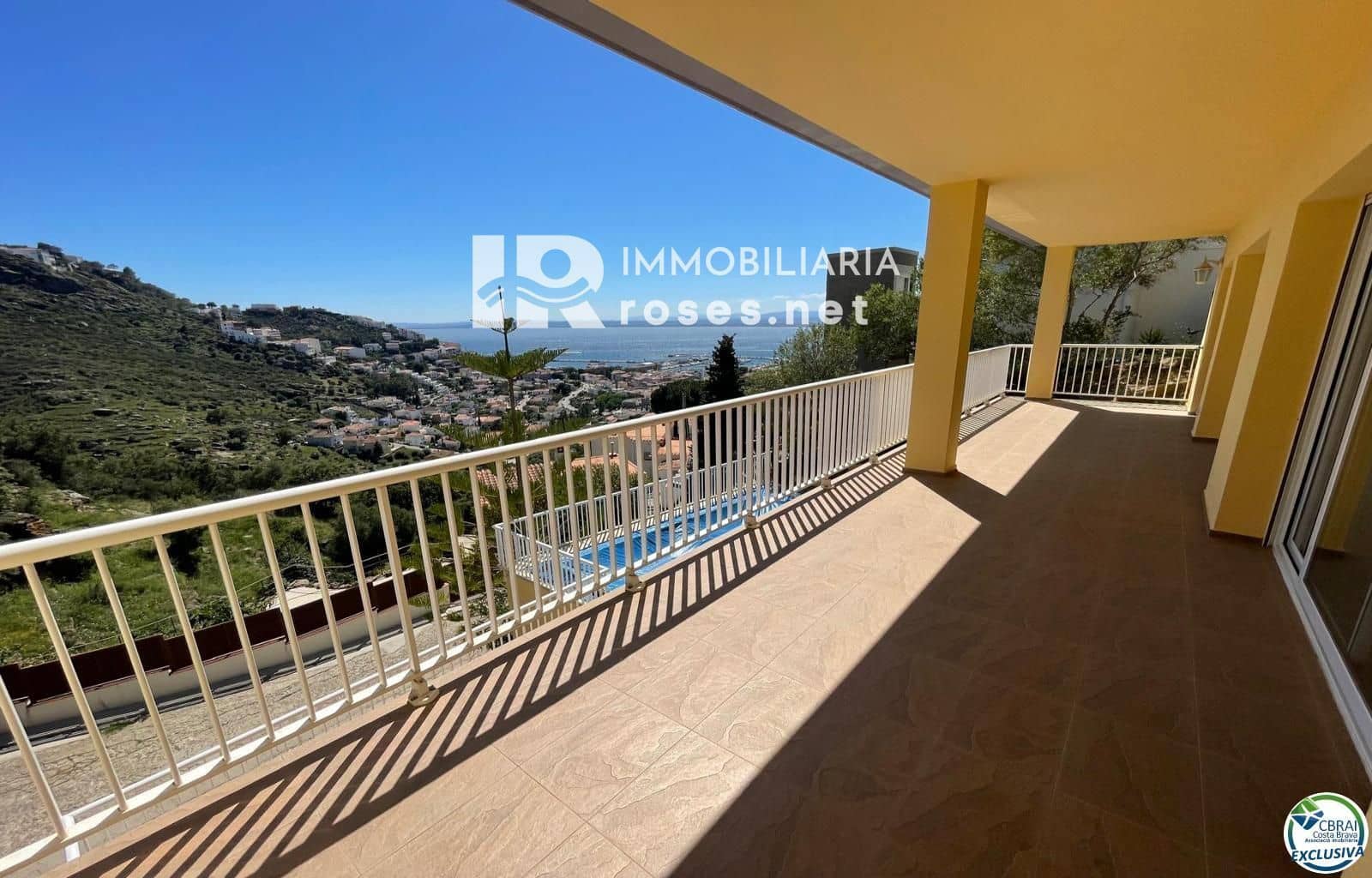 3 chambre Villa/Maison à vendre à Roses avec piscine garage - 750 000 € (Ref: 8348447)