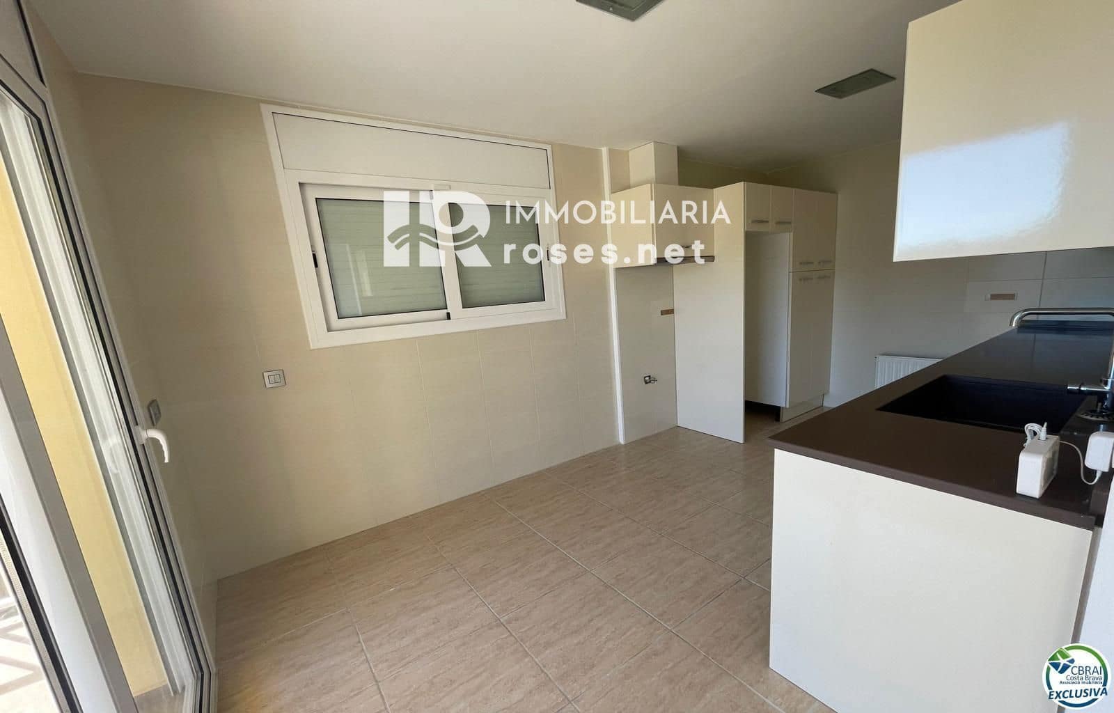 3 chambre Villa/Maison à vendre à Roses avec piscine garage - 750 000 € (Ref: 8348447)