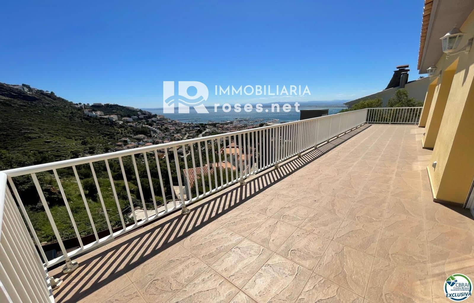 3 chambre Villa/Maison à vendre à Roses avec piscine garage - 750 000 € (Ref: 8348447)