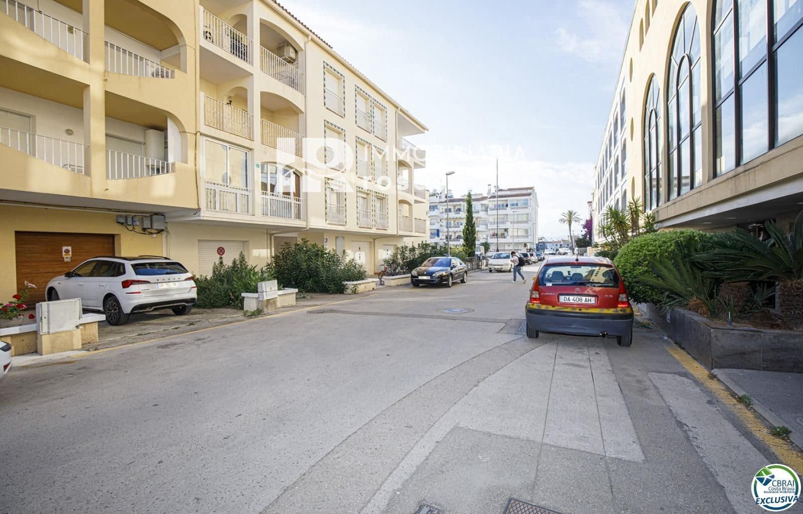 2 bedroom Flat for sale in Empuriabrava - € 360,000 (Ref: 8389512)