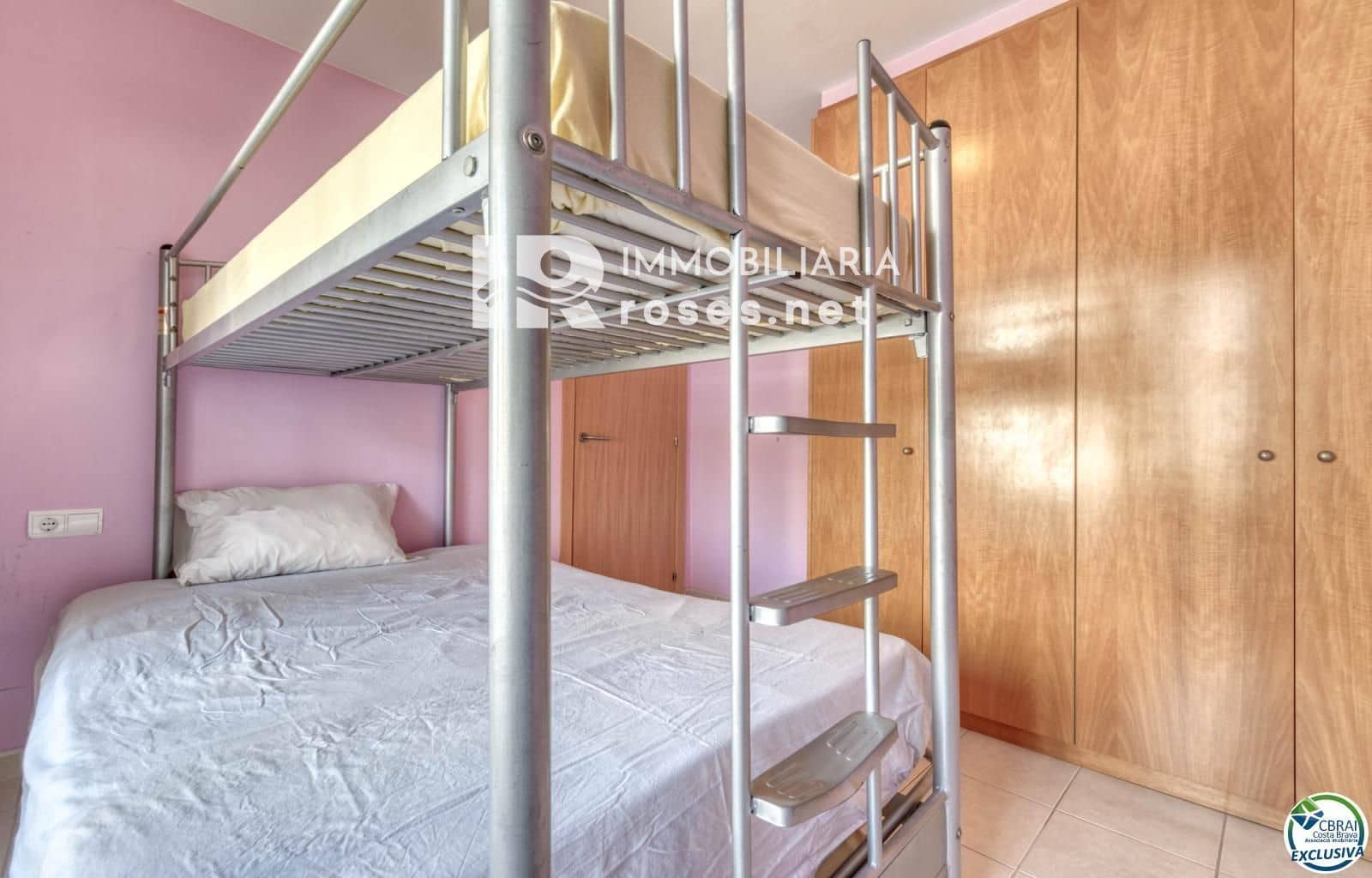 2 soverom Leilighet til salgs i Roses med svømmebasseng - € 298 000 (Ref: 8411756)