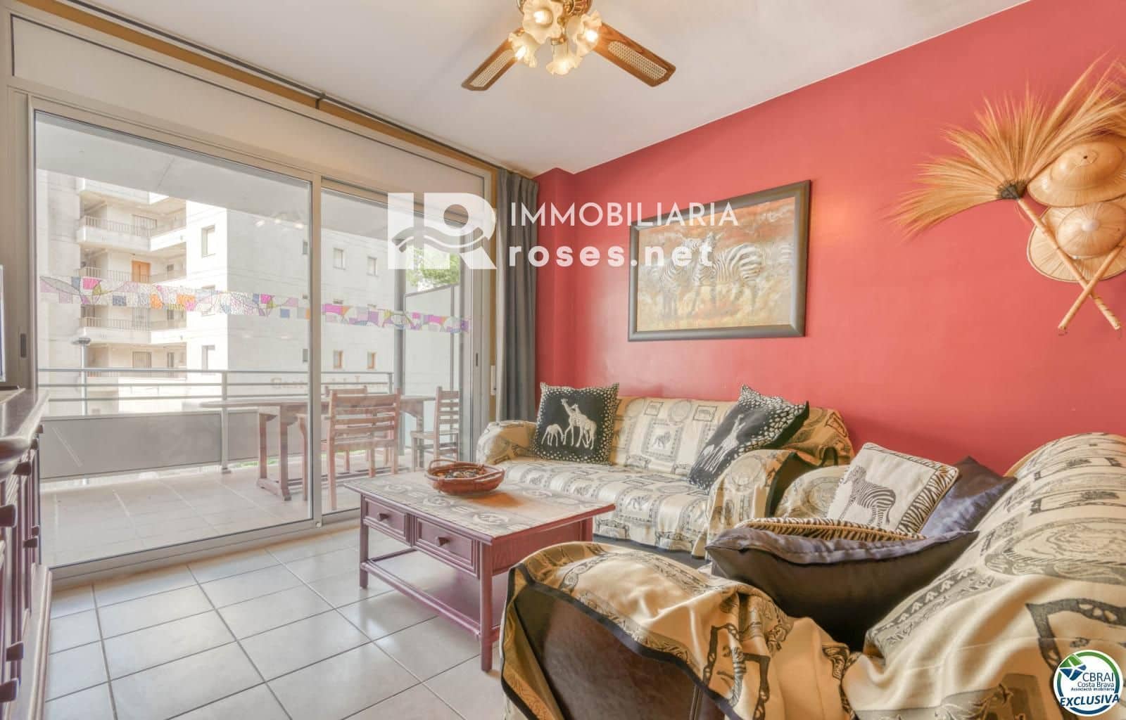 2 soverom Leilighet til salgs i Roses med svømmebasseng - € 298 000 (Ref: 8411756)