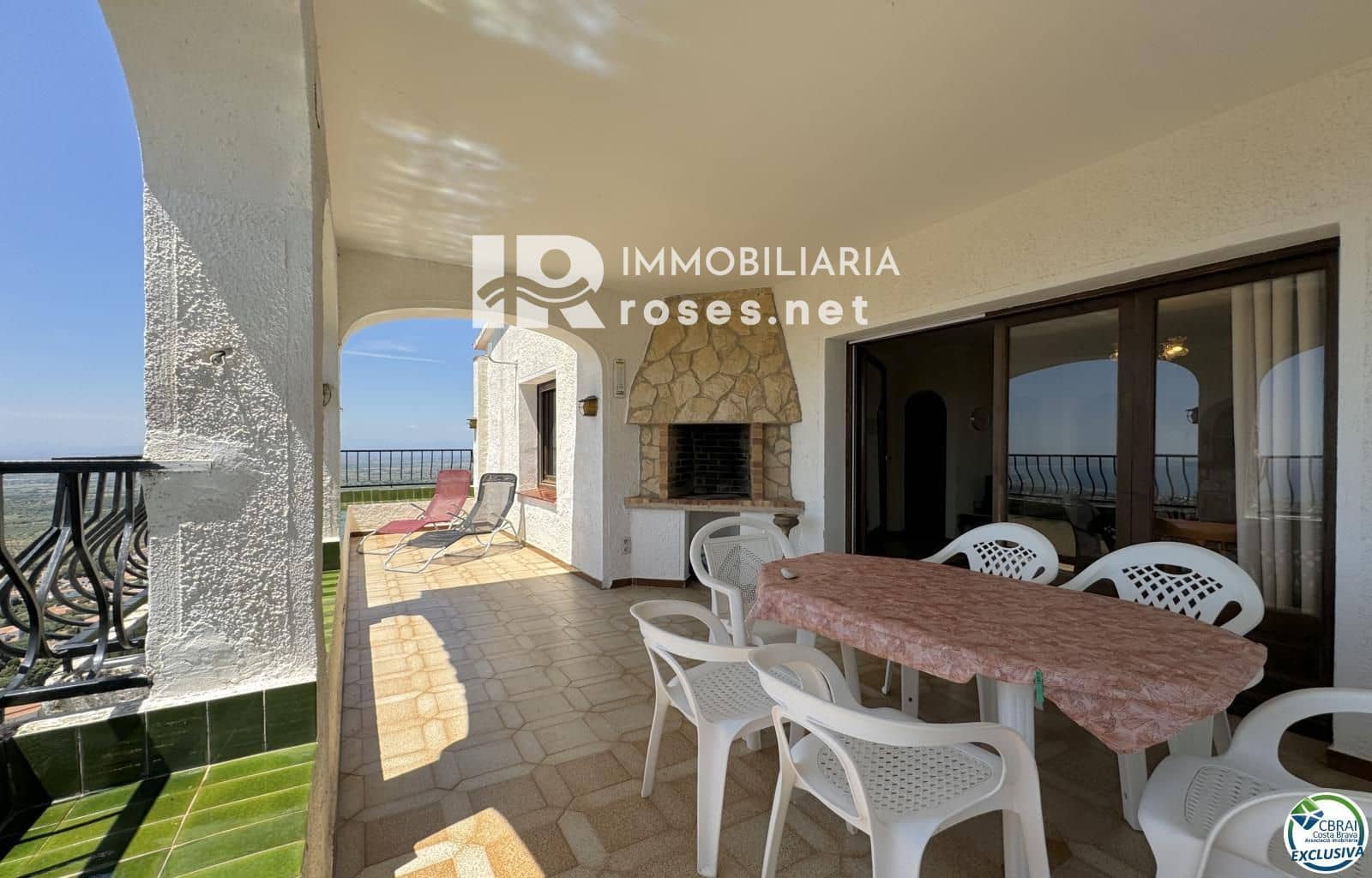 2 soveværelse Villa til salg i El Mas Fumats med garage - € 389.000 (Ref: 8416258)