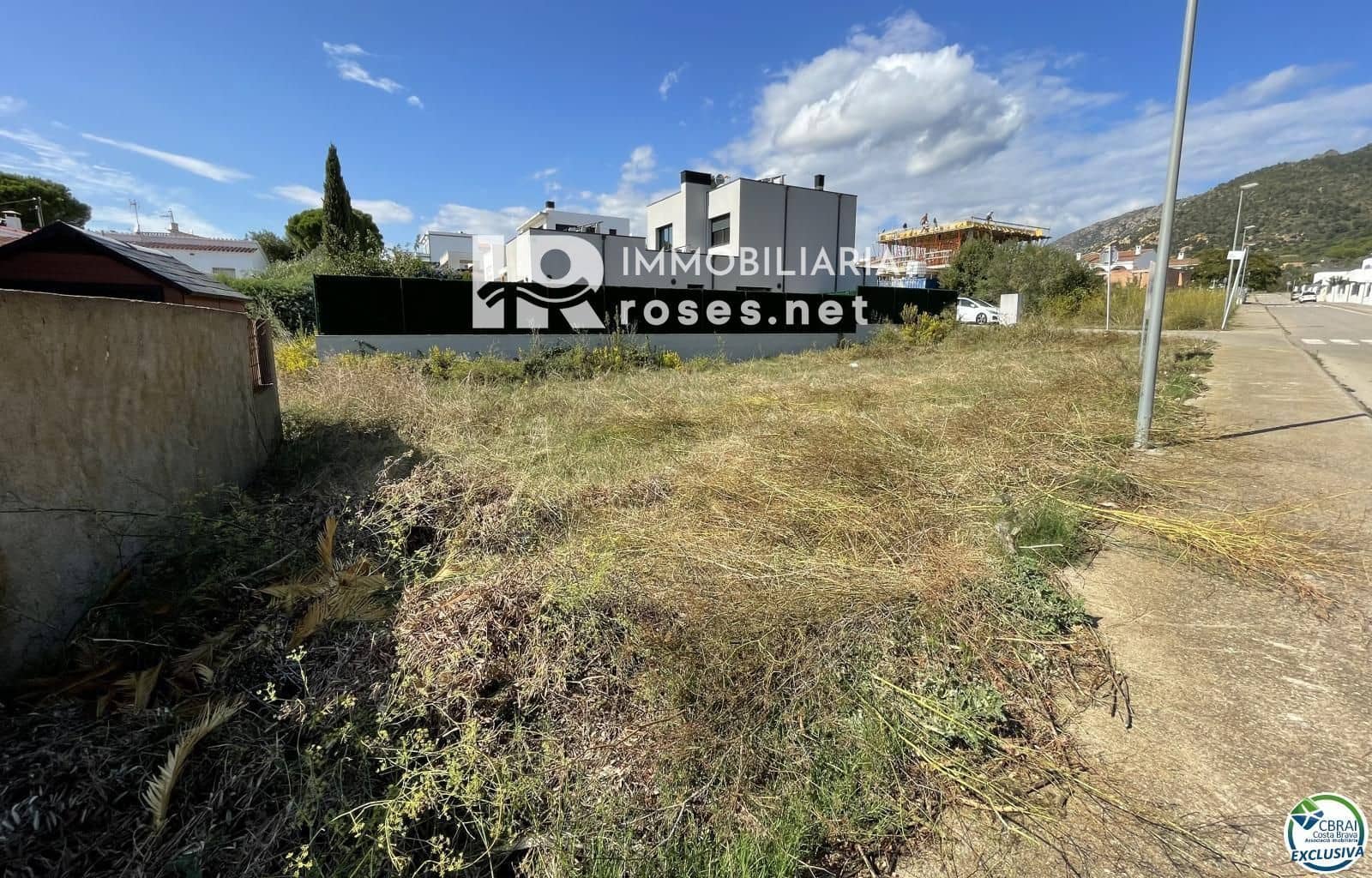 Byggetomt til salgs i Roses - € 133 000 (Ref: 8425081)