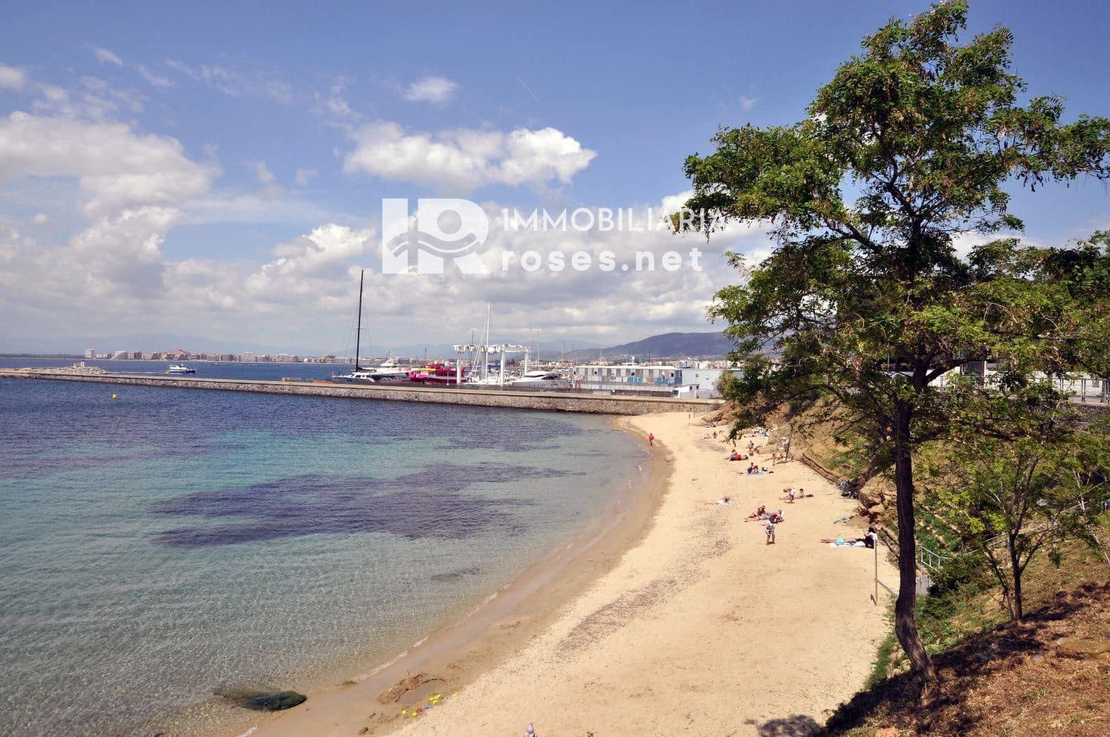 Byggetomt til salgs i Roses - € 133 000 (Ref: 8425081)