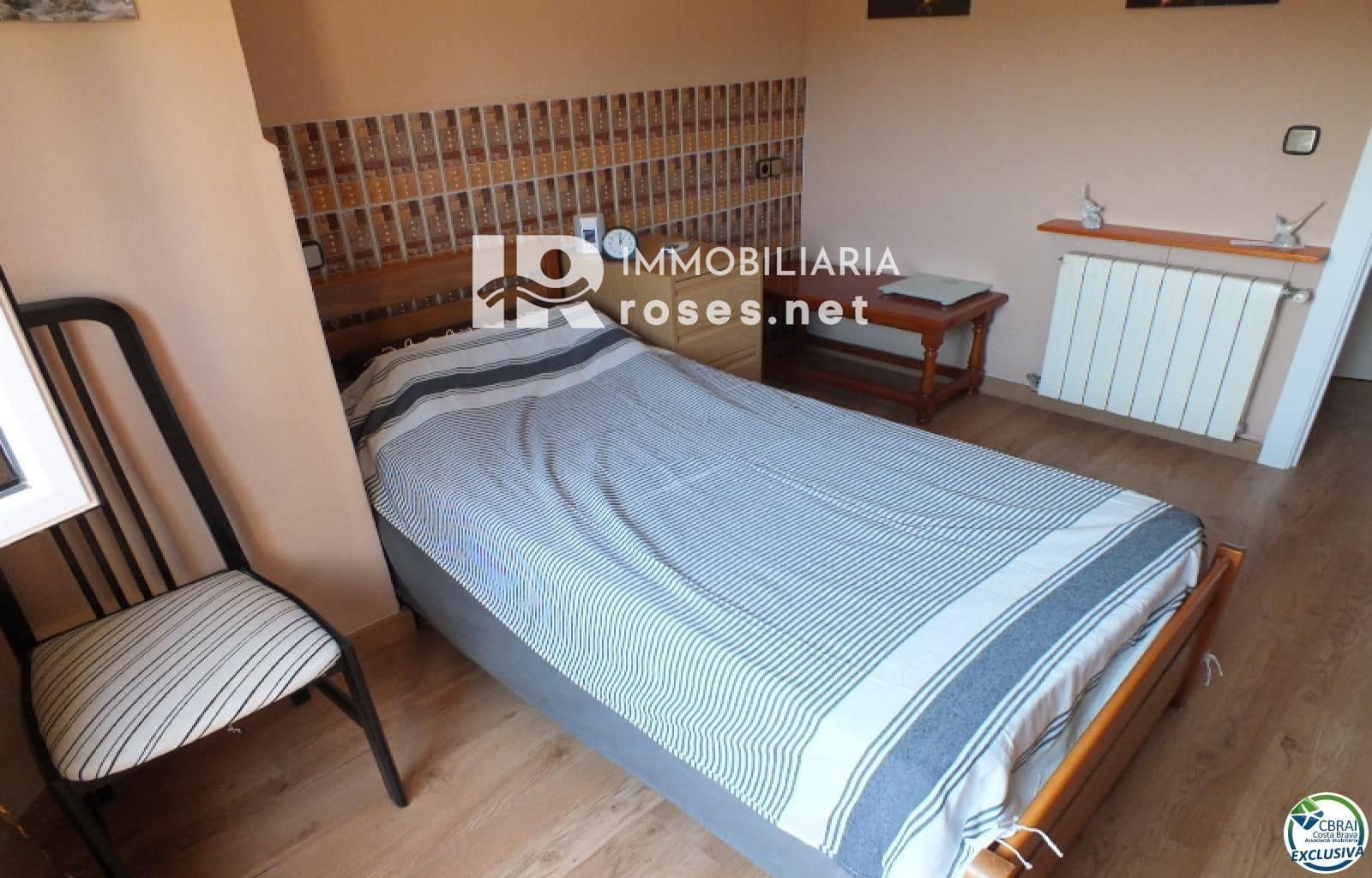 2 slaapkamer Flat te koop in Roses - € 147.000 (Ref: 8457238)