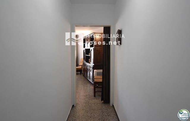 2 bedroom Flat for sale in Santa Margarida, Roses - € 189,000 (Ref: 8532420)