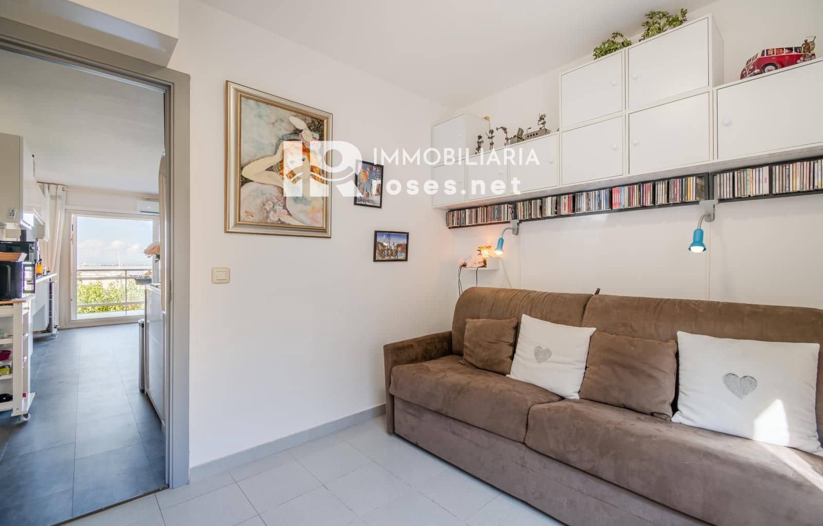 2 bedroom Flat for sale in Roses - € 229,000 (Ref: 8582996)