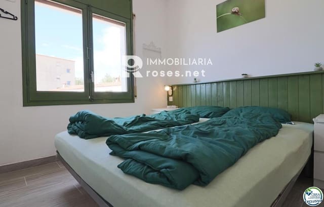 2 soverom Villa til salgs i Empuriabrava, Castelló d'Empúries med garasje - € 142 000 (Ref: 8613550)