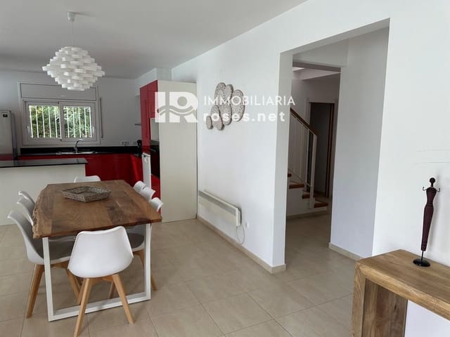 4 soverom Villa til salgs i Santa Margarida, Roses med svømmebasseng garasje - € 875 000 (Ref: 8688251)