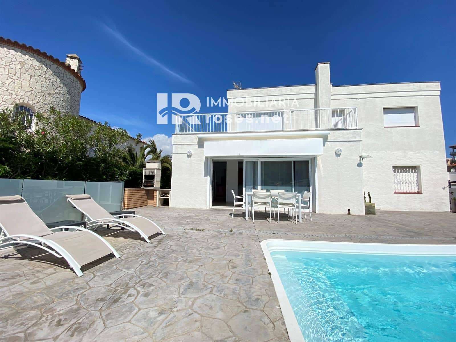 4 soverom Villa til salgs i Santa Margarida med svømmebasseng garasje - € 875 000 (Ref: 8688251)