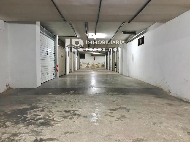 Garage for sale in Roses - € 45,000 (Ref: 8703041)