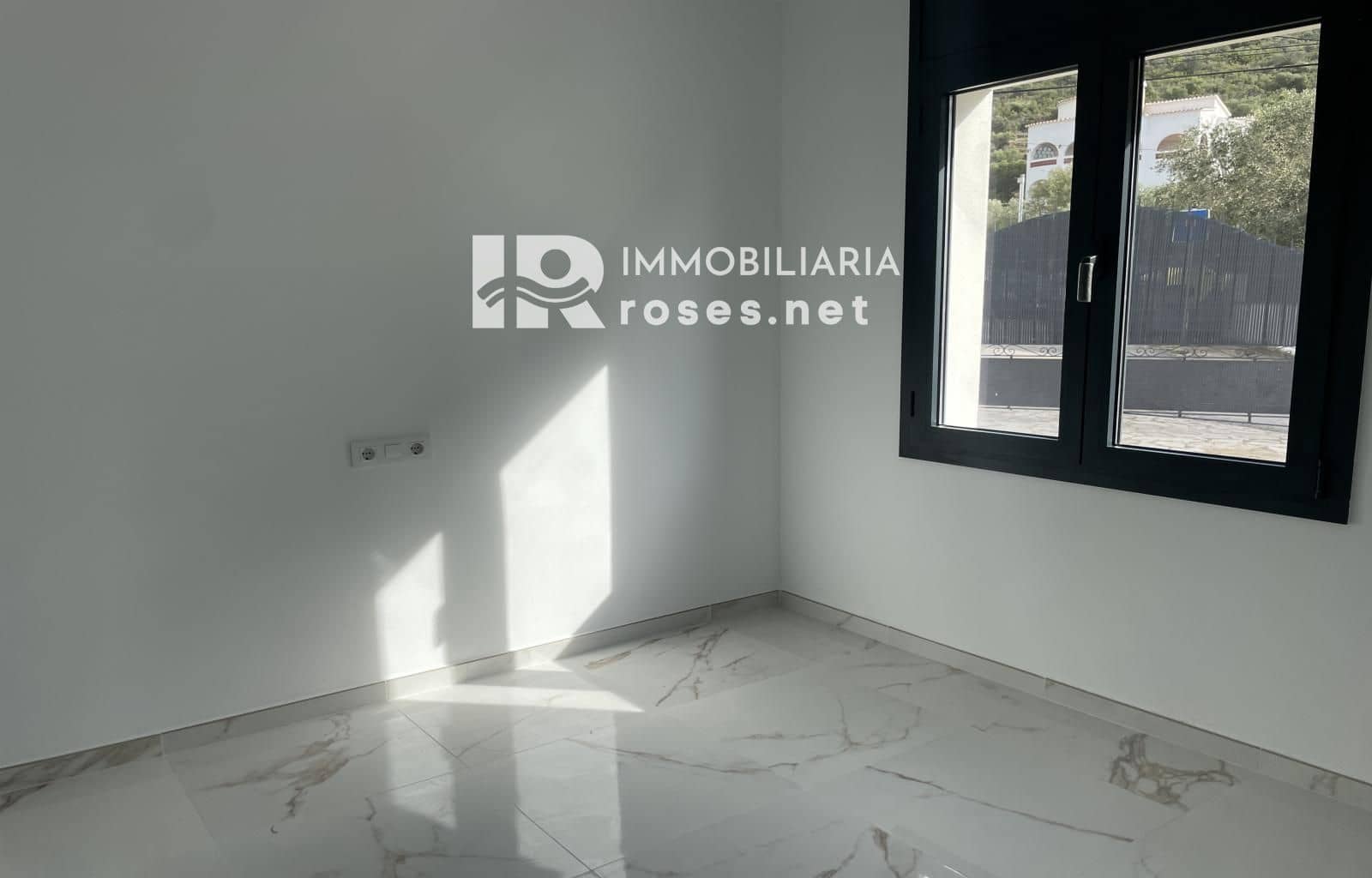 3 quarto Moradia para venda em El Mas Fumats com piscina garagem - 669 000 € (Ref: 8741880)