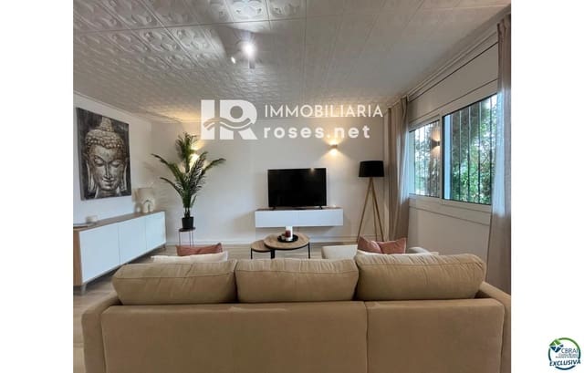 2 slaapkamer Flat te koop in Empuriabrava, Castelló d'Empúries - € 265.000 (Ref: 8880339)