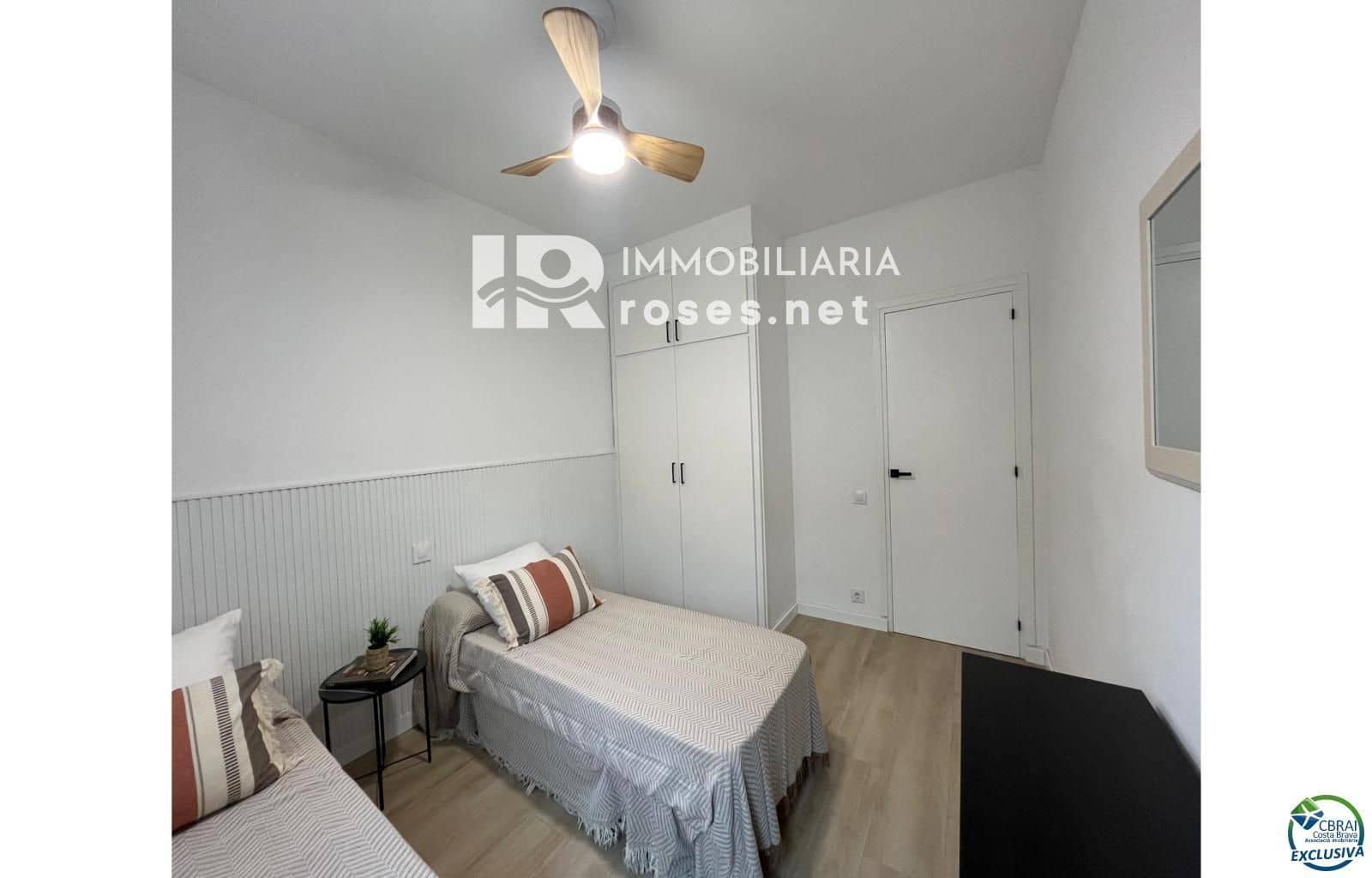 2 bedroom Flat for sale in Empuriabrava - € 265,000 (Ref: 8880339)